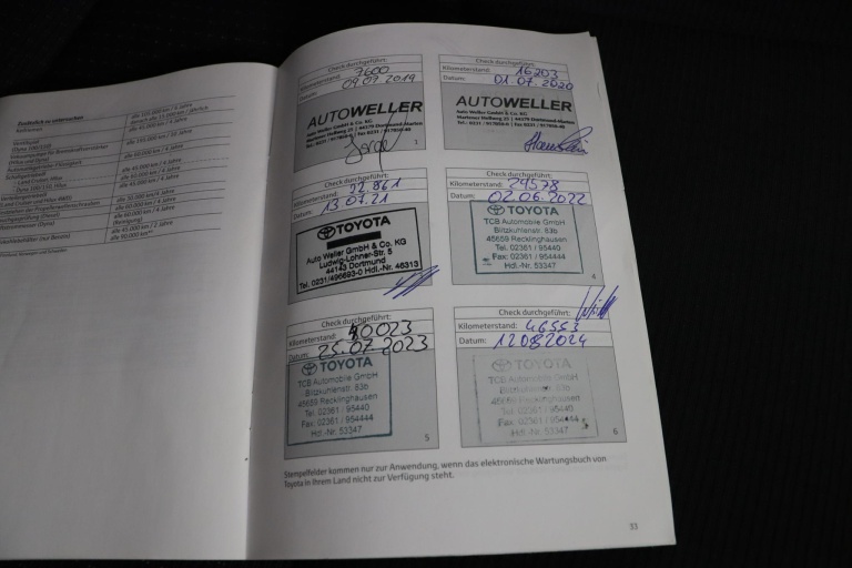 Toyota C-HR - 1.8 Hybrid Executive 42