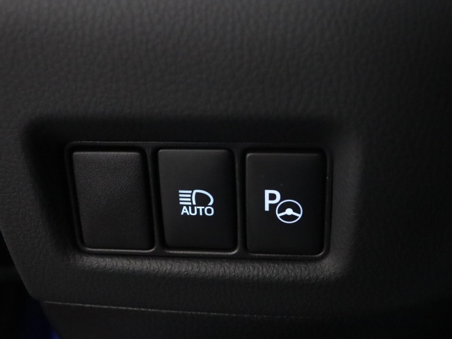 Toyota C-HR - 1.8 Hybrid Executive