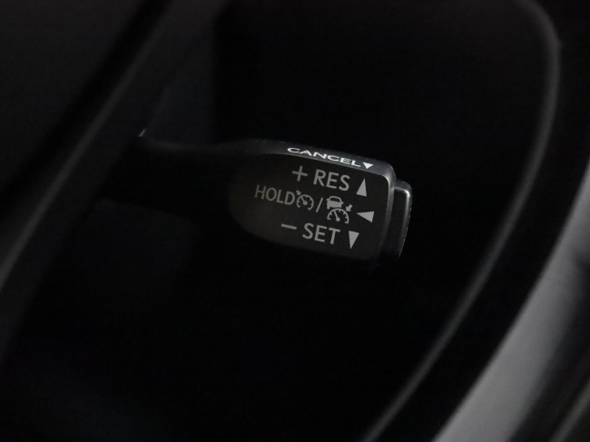 Toyota C-HR - 1.8 Hybrid Executive