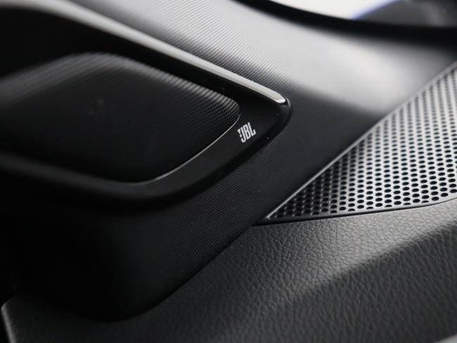 Toyota C-HR - 1.8 Hybrid Executive