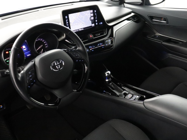 Toyota C-HR - 1.8 Hybrid Executive