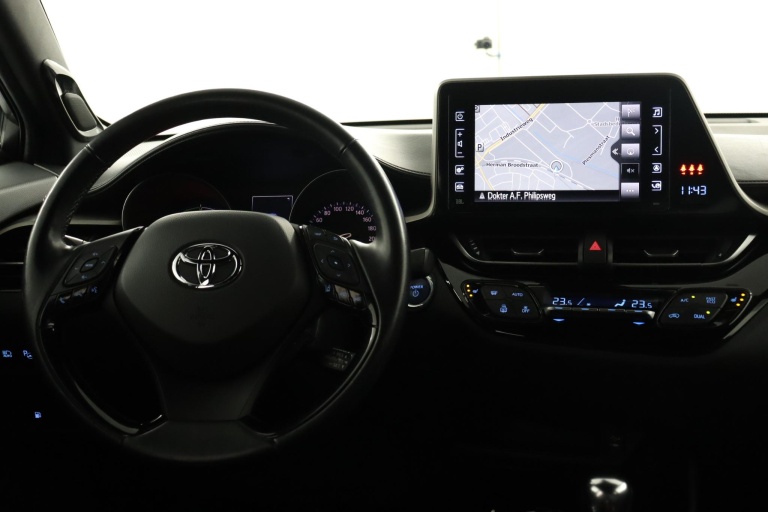 Toyota C-HR - 1.8 Hybrid Executive 53