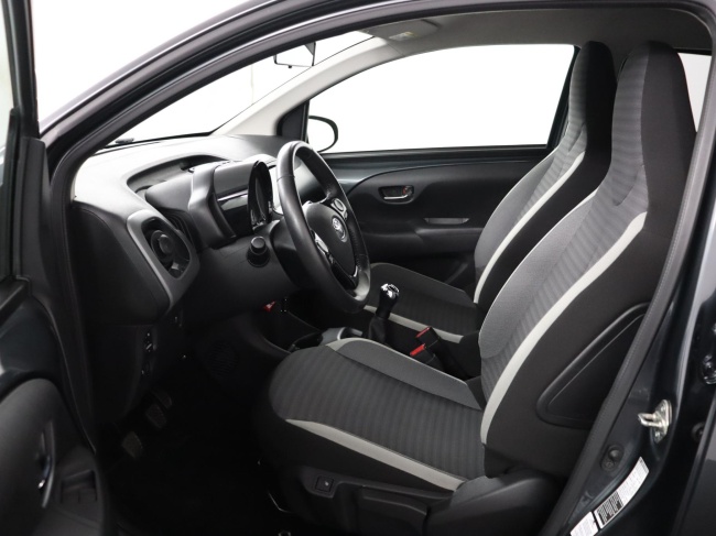 Toyota Aygo - 1.0 VVT-i x-joy