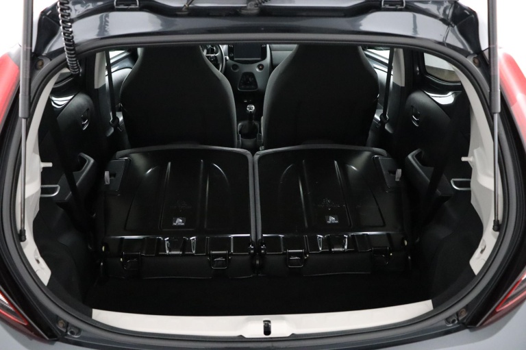 Toyota Aygo - 1.0 VVT-i x-joy 24