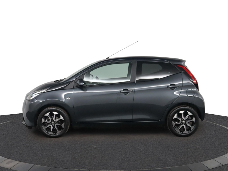 Toyota Aygo - 1.0 VVT-i x-joy 3