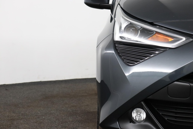 Toyota Aygo - 1.0 VVT-i x-joy 31