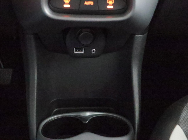 Toyota Aygo - 1.0 VVT-i x-joy