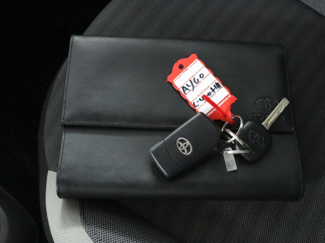 Toyota Aygo - 1.0 VVT-i x-joy