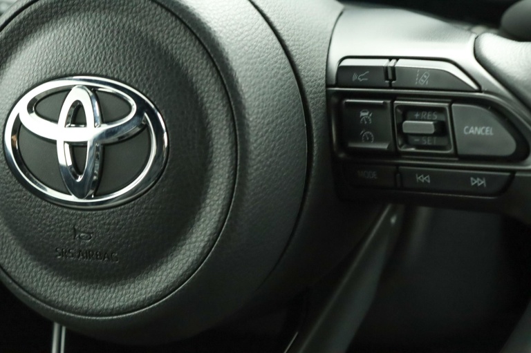 Toyota Yaris - 1.5 Hybrid Executive 21