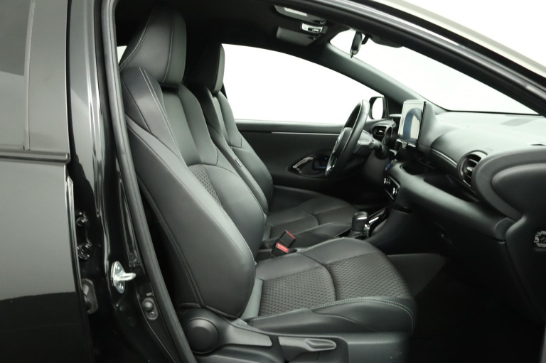 Toyota Yaris - 1.5 Hybrid Executive 22