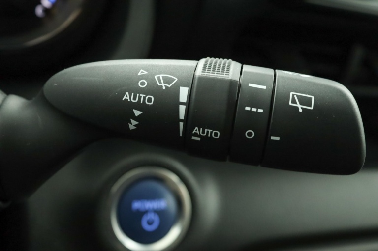 Toyota Yaris - 1.5 Hybrid Executive 30