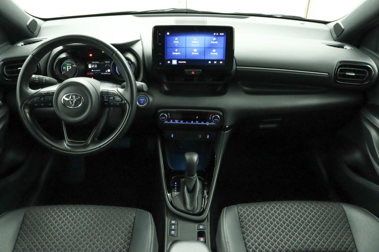 Toyota Yaris - 1.5 Hybrid Executive 4