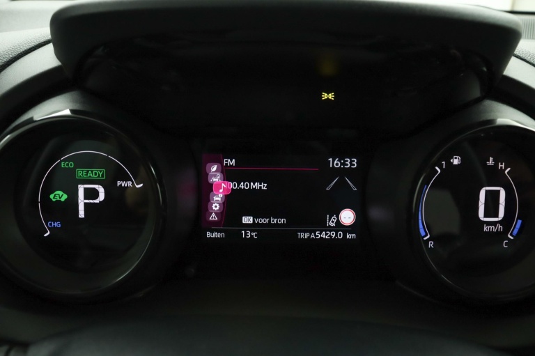 Toyota Yaris - 1.5 Hybrid Executive 47