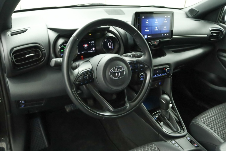 Toyota Yaris - 1.5 Hybrid Executive 63