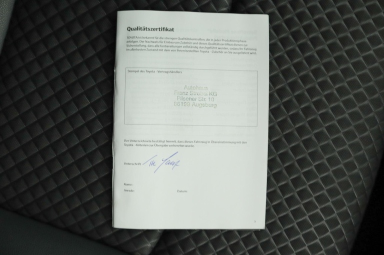 Toyota Yaris - 1.5 Hybrid Executive 68