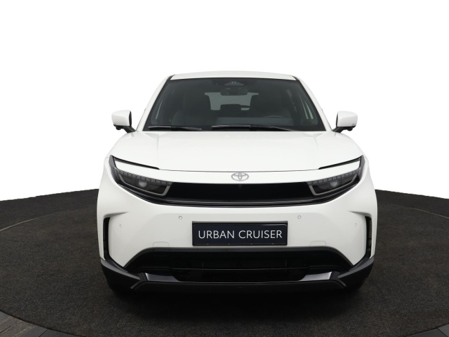 Toyota Urban Cruiser - Executive 61 kWh