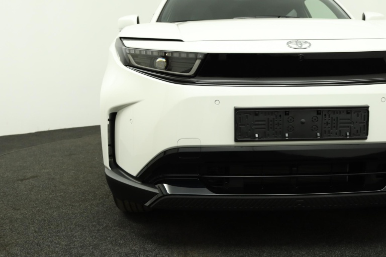 Toyota Urban Cruiser - Executive 61 kWh 36