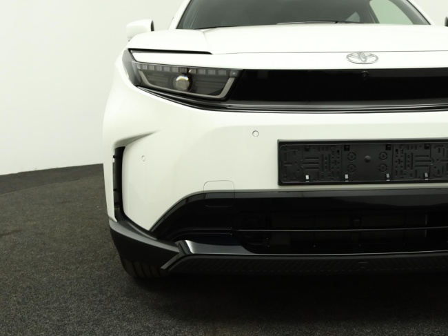 Toyota Urban Cruiser - Executive 61 kWh