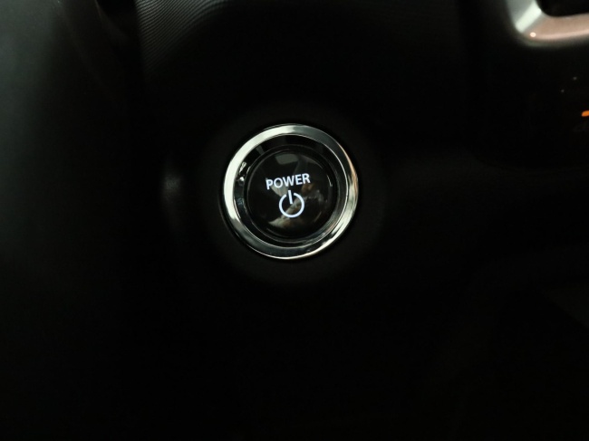 Toyota Urban Cruiser - Executive 61 kWh