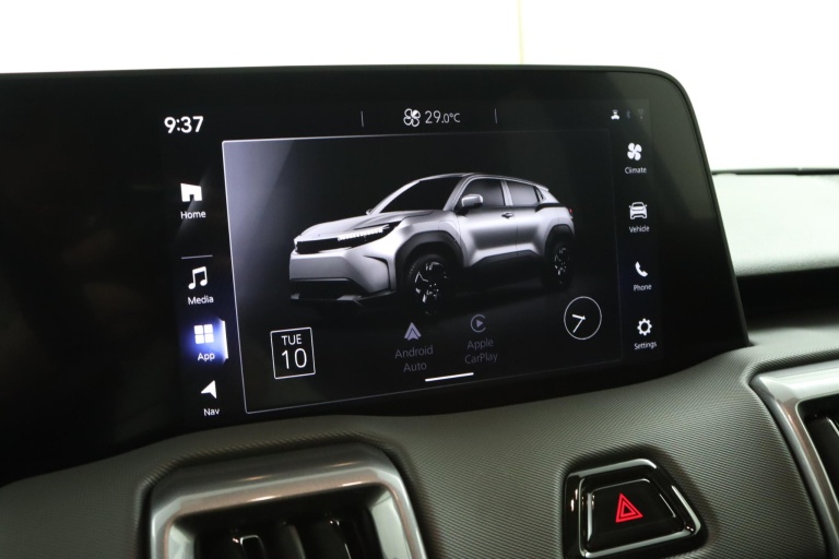 Toyota Urban Cruiser - Executive 61 kWh 49