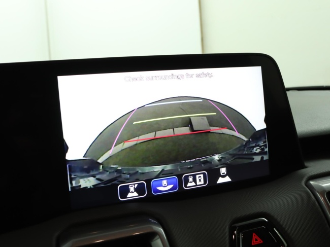 Toyota Urban Cruiser - Executive 61 kWh