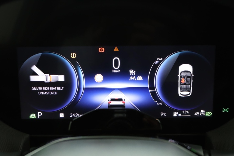 Toyota Urban Cruiser - Executive 61 kWh 6