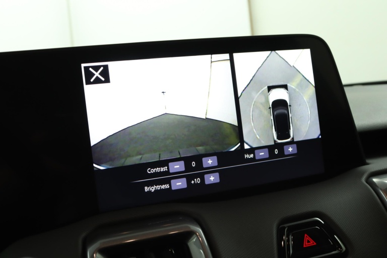 Toyota Urban Cruiser - Executive 61 kWh 9