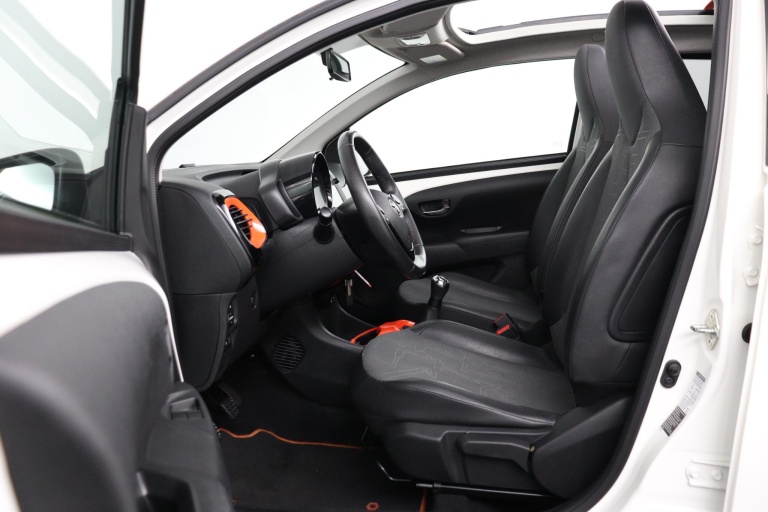 Toyota Aygo - 1.0 VVT-i x-otic 17