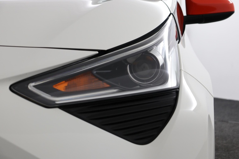 Toyota Aygo - 1.0 VVT-i x-otic 36