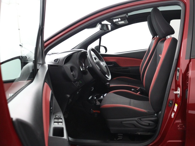 Toyota Yaris - 1.5 Hybrid Premium