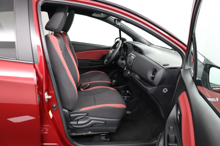 Toyota Yaris - 1.5 Hybrid Premium 22