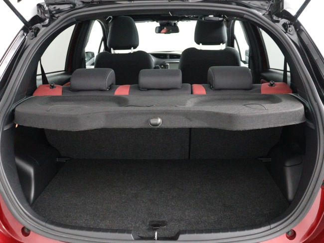 Toyota Yaris - 1.5 Hybrid Premium