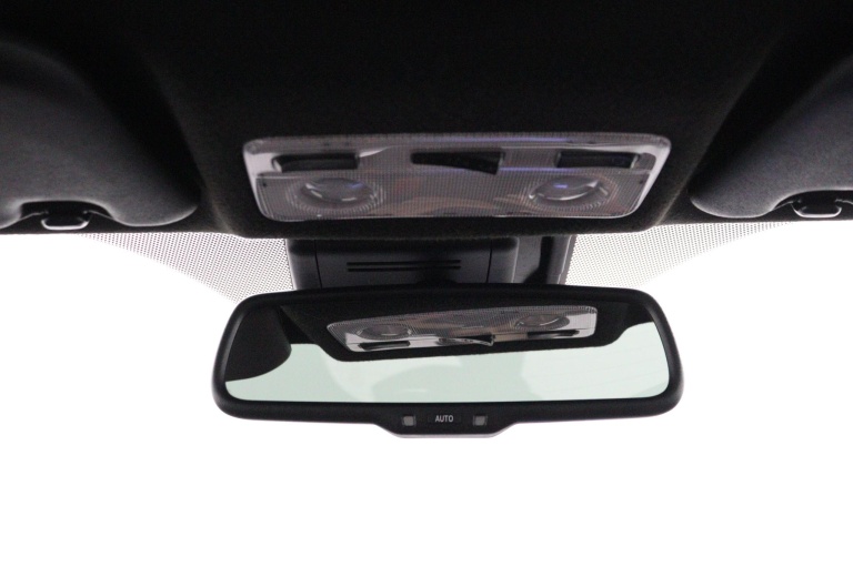 Toyota Yaris - 1.5 Hybrid Premium 34