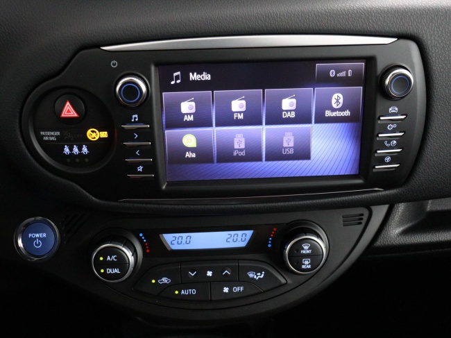 Toyota Yaris - 1.5 Hybrid Premium