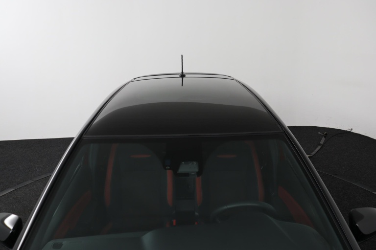 Toyota Yaris - 1.5 Hybrid Premium 49