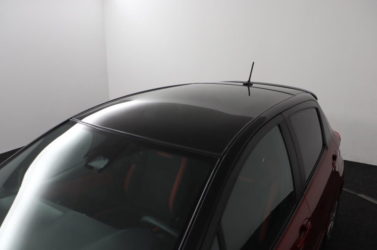 Toyota Yaris - 1.5 Hybrid Premium 50