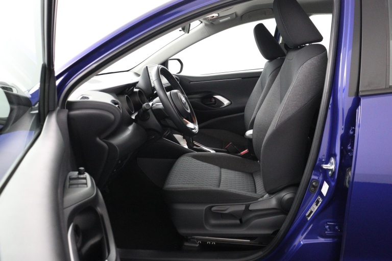 Toyota Yaris - 1.5 Hybrid Dynamic 16