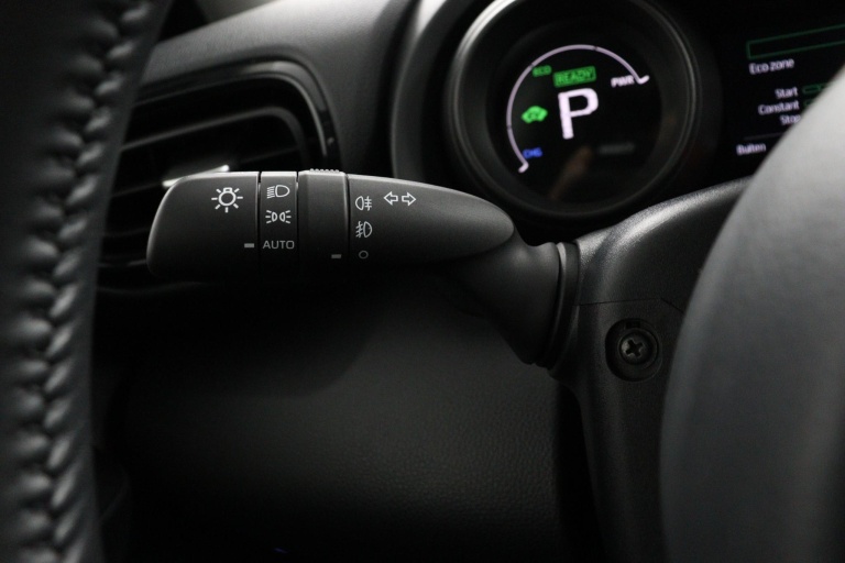 Toyota Yaris - 1.5 Hybrid Dynamic 30