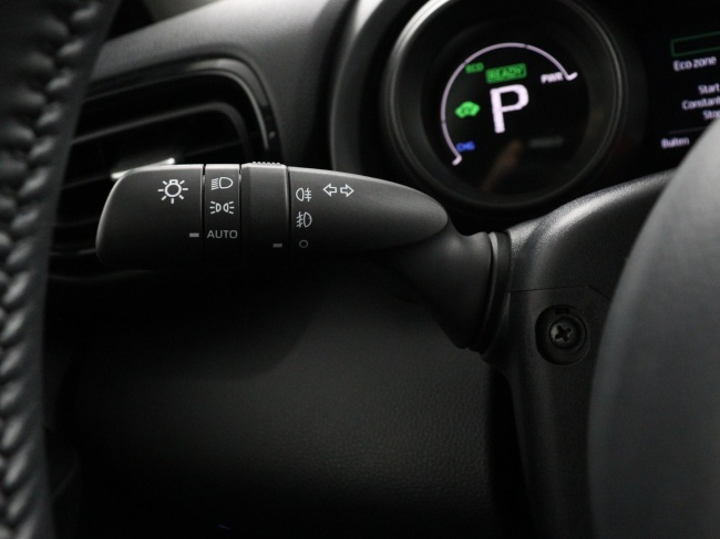 Toyota Yaris - 1.5 Hybrid Dynamic