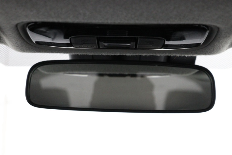 Toyota Yaris - 1.5 Hybrid Dynamic 32