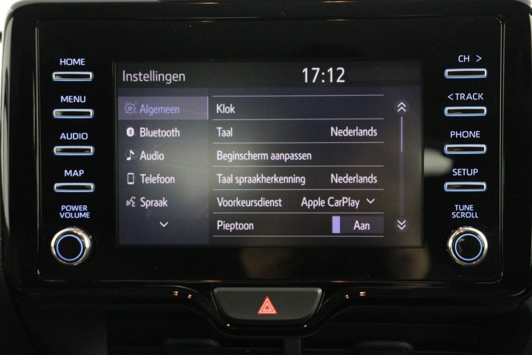 Toyota Yaris - 1.5 Hybrid Dynamic 49