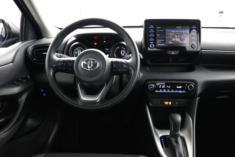 Toyota Yaris - 1.5 Hybrid Dynamic 51