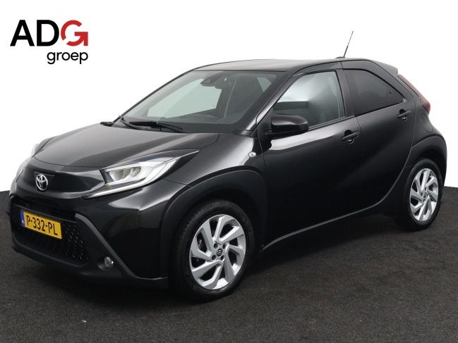 Toyota Aygo X - 1.0 VVT-i MT first