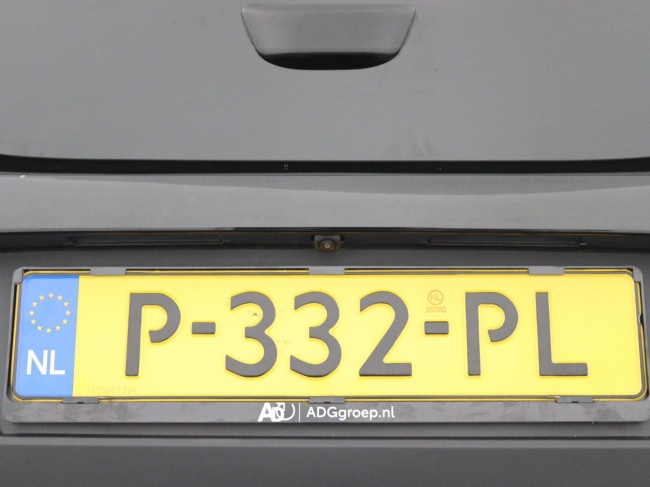 Toyota Aygo X - 1.0 VVT-i MT first