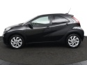 Toyota Aygo X - 1.0 VVT-i MT first
