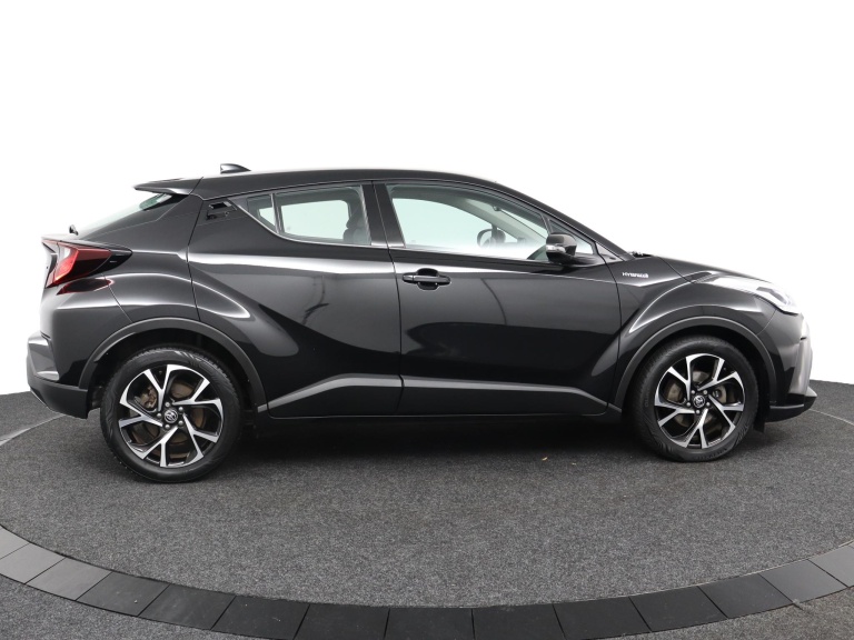 Toyota C-HR - 1.8 Hybrid TeamNL 13