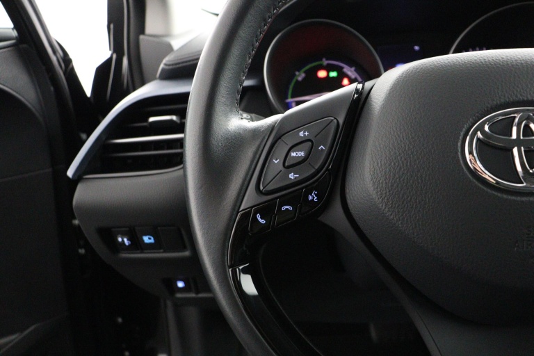 Toyota C-HR - 1.8 Hybrid TeamNL 19