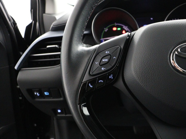 Toyota C-HR - 1.8 Hybrid TeamNL