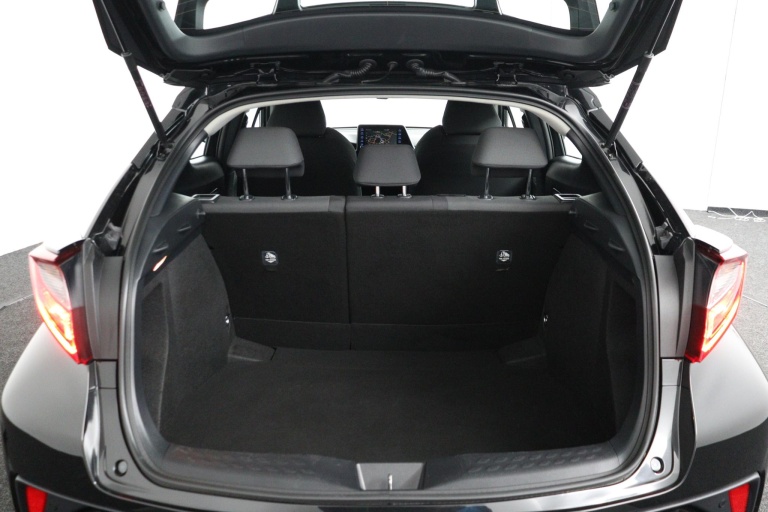 Toyota C-HR - 1.8 Hybrid TeamNL 24