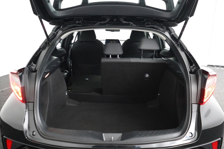 Toyota C-HR - 1.8 Hybrid TeamNL 25